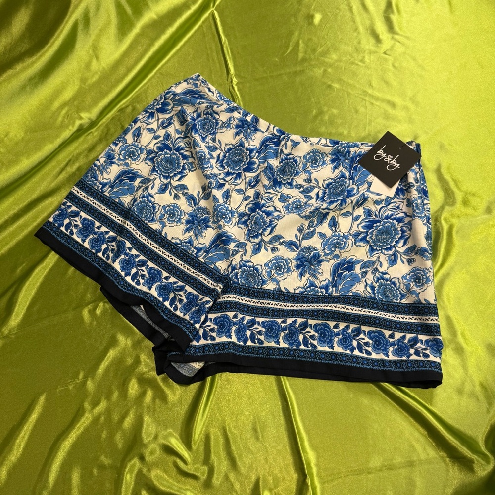 by & by Blue and White Floral High Waist Shorts